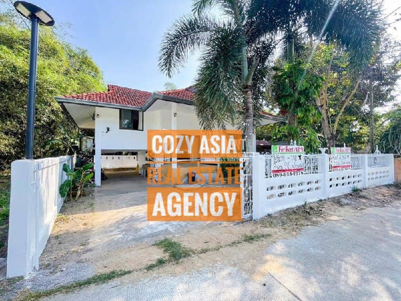 Lipa Noi · house